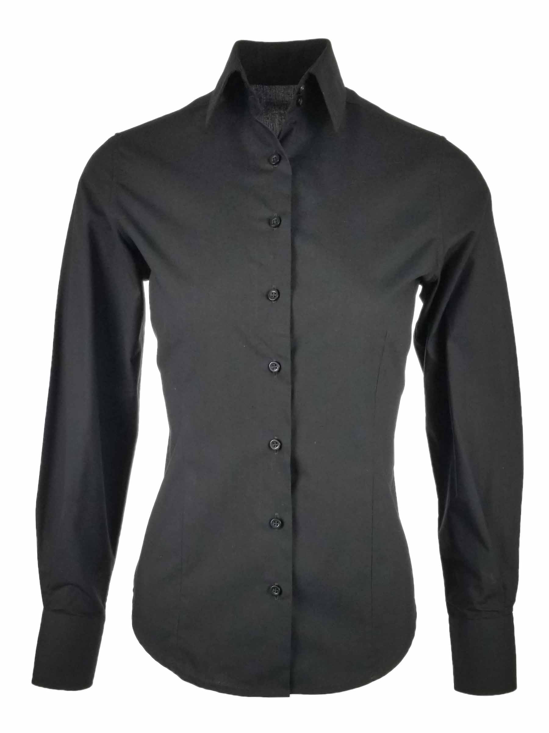 basic black shirt