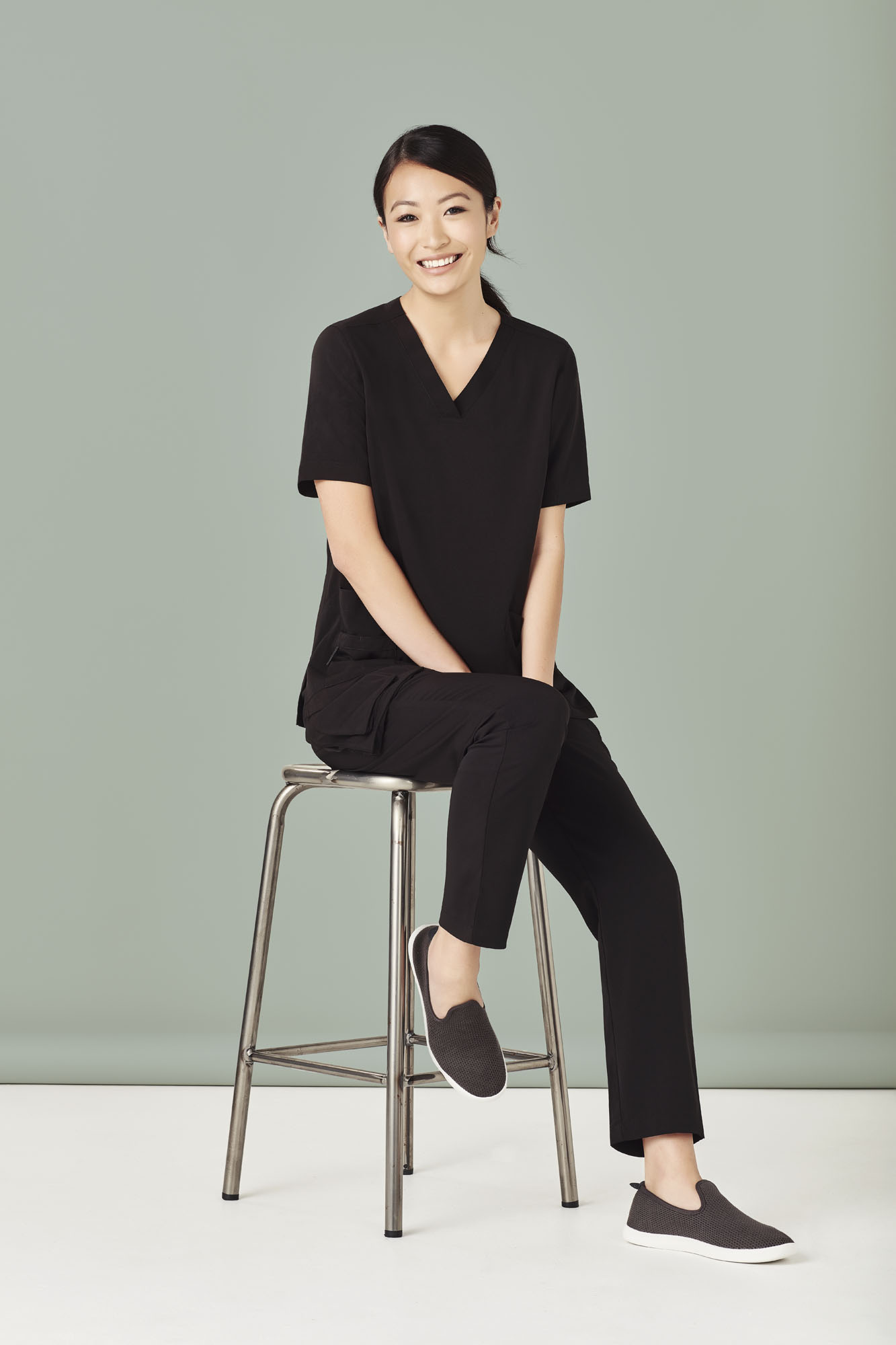 Nursing Scrubs Online Australia Hospital Uniforms The Uniform Edit